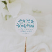 Sandy Toes, Salty Kisses Hochzeit in Urlaubsort Fe Runder Aufkleber