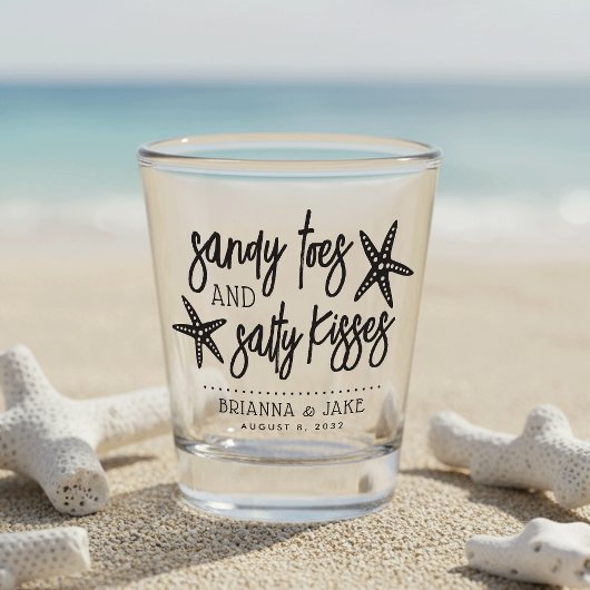 Sandy Toes & Salty Kisses Hochzeit in Urlaubsort Schnapsglas