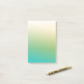 Sanft gelblich-grün post-it klebezettel (Auf Schreibtisch)