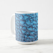Sanfte Regentropfen aus blauem Glas Kaffeetasse (Vorderseite Links)