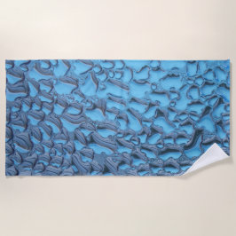 Sanfte Regentropfen aus blauem Glas Strandtuch
