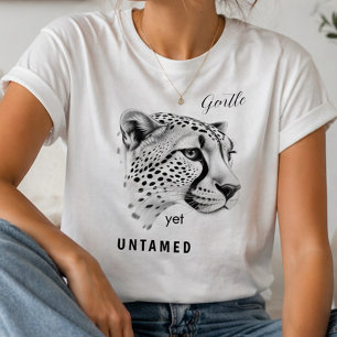 Sanfte und doch ungezähmte Gepard Minimalist Wildt T-Shirt