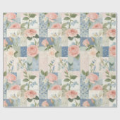 Sanfte zarte florale rosa und blaue Patchworkarbei Geschenkpapier (Flach)