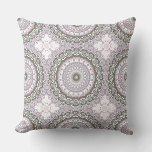Sanftes Grau und Rosa Mandala Kissen