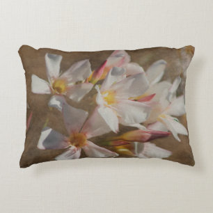 Sanftes Rosa Blush Oleander Digitale Kunst Dekokissen