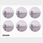 Sanftes Sonnenlicht im Winter über Windmühlen Runder Aufkleber (Blatt)