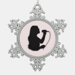 Sängerin-Rosa Schneeflocken Zinn-Ornament