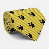 Sängerin - Typ bei Microphone - Musikthema am Stre Krawatte (Gerollt)