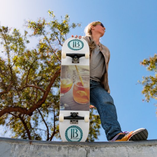 Sangria and Sunshine Skateboard (Außenbereich 1)