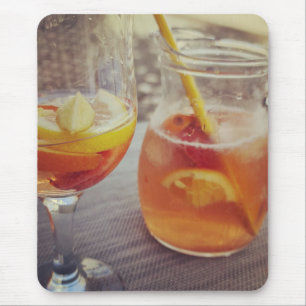 Sangria und Sonnenschein Mousepad