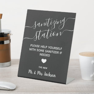 Sanierungsstation minimaler moderner Hochzeitschut Sockelschild