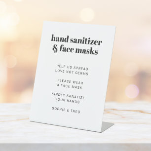 Sanitäter und Gesichtsmasken   Moderne Retro-Hochz Sockelschild