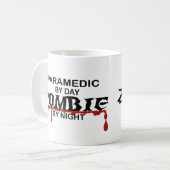 Sanitäter-Zombie Kaffeetasse (Vorderseite Links)
