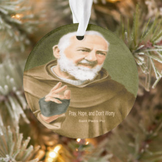 Sankt Padre Pio Ornament