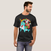 santa and elf riding narwhal T-Shirt (Vorne ganz)
