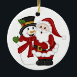 Santa and Snowman Keramik Ornament<br><div class="desc">Ein Niedlicher Weihnachtsmann und Schneemann-Baum-Ornament,  das Sie mit Jahr und Namen personalisieren können</div>