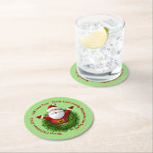 Santa Ankündigung Ihres Textnamen Jahr rot Grün Runder Pappuntersetzer (Vor Ort)