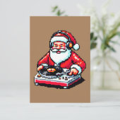 Santa as DJ: 8-Bit Weihnachtsjubeln Karte (Stehend Vorderseite)