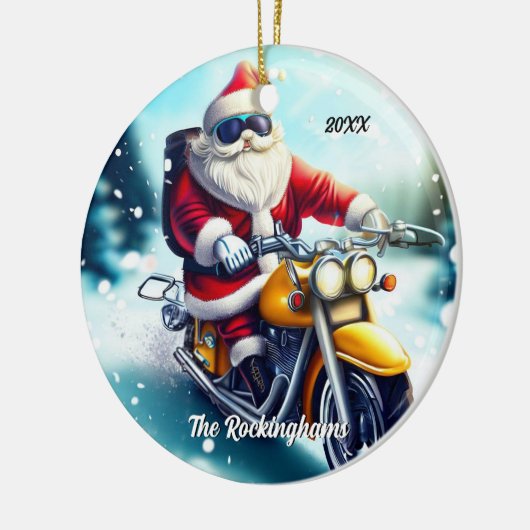 Santa auf einem Motorrad im Schnee Keramik Ornament (Links)
