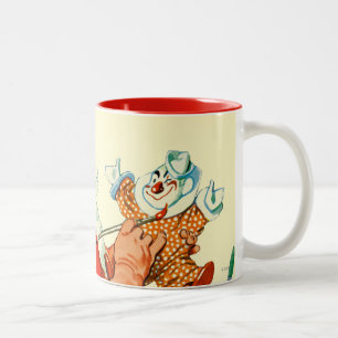 Santa bei der Arbeit Zweifarbige Tasse
