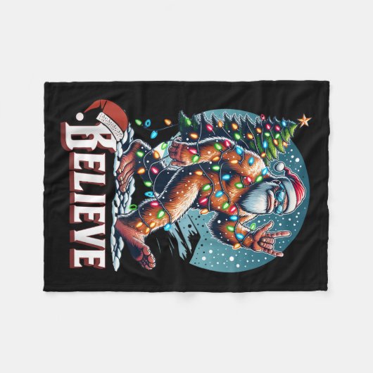 Santa Bigfoot Christmas Lights Funny Sasquatch Bel Fleecedecke (Vorderseite (Horizontal))