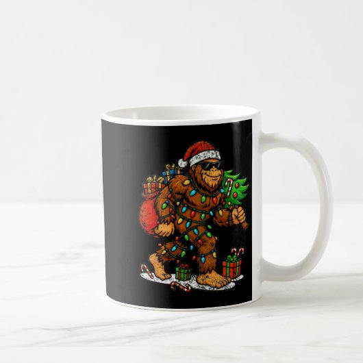 Santa Bigfoot Christmas Tree Xmas Lights Funny Sas Kaffeetasse (Rechts)