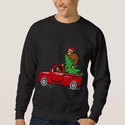 Santa Bigfoot Riding Red Truck Sasquatch Weihnacht Sweatshirt (Vorderseite)