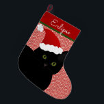 Santa Black Kurz Hair Katzengrün Augen Personalisi Großer Weihnachtsstrumpf<br><div class="desc">Erstellen Sie einen personalisierten Strumpf für Ihr Pelzkind. Dieses Design besteht aus einer kurzen Haar schwarzen Katze mit grünen Augen in einer Weihnachtsmannmütze in Weihnachtsfarben. Passen Sie den Hintergrund oder den Text an,  um Ihren Anzug zu gewährleisten. Originelles Design von Night Owl's Menagerie,  2017.</div>