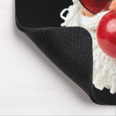 Santa Claus Blowing Yarn Crochet Bubble Gum Heart Mousepad (Ecke)