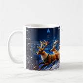 Santa Claus delivering gifts on Christmas Eve Kaffeetasse (Links)