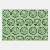 Santa Claus Giving Gift to Bigfoot Geschenkpapier Set (Vorderseite)