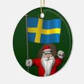 Santa Claus mit der Flagge Schwedens Keramik Ornament (Links)