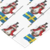 Santa Claus mit der Flagge Schwedens Tischdecke (Schrägansicht)
