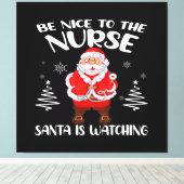 Santa Claus Nurse Leinwanddruck (Insitu (Holzboden))