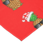 Santa Claus Pineaple Tischdecke (Schrägansicht)