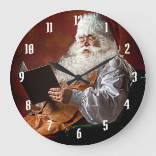 Santa Claus reads book Große Wanduhr