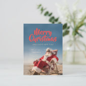 Santa Claus Relaxen auf der Strandstube Postkarte (Stehend Vorderseite)