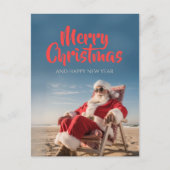 Santa Claus Relaxen auf der Strandstube Postkarte (Vorderseite)