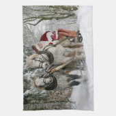 Santa Claus rides in a Horse sleigh Geschirrtuch (Vertikal)