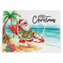 Santa Claus Weihnachten im Juli am Strand Surfer