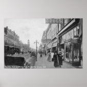 Santa Cruz, CA - Pacific Avenue Looking Poster (Vorne)