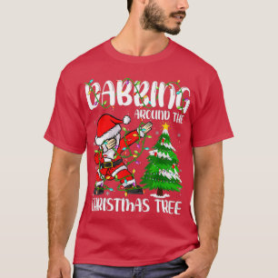 Santa Dabbing rund um den Weihnachtsbaum Lichter K T-Shirt