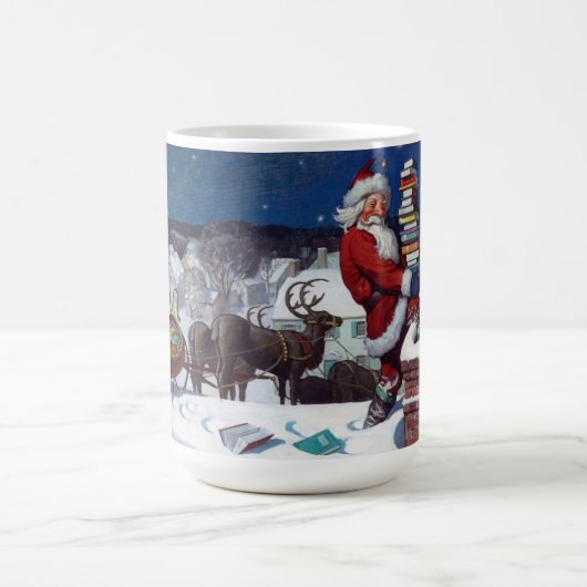 Santa delivering armload of books by Wyeth Kaffeetasse (Mittel)