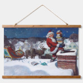 Santa delivering armload of books by Wyeth Wandteppich Mit Holzrahmen (Vorne)