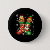 Santa Elf Golden Retriever Dog In Christmas Socks Button (Vorderseite)