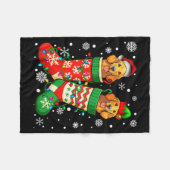 Santa Elf Golden Retriever Dog In Christmas Socks Fleecedecke (Vorderseite (Horizontal))
