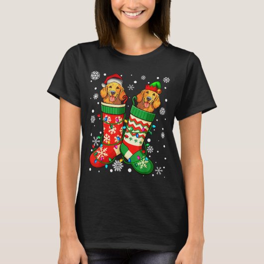 Santa Elf Golden Retriever Dog In Christmas Socks  T-Shirt (Vorderseite)