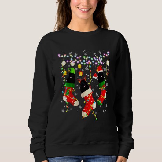 Santa Elf Reindeer Neufundland in Weihnachtssocken Sweatshirt (Vorderseite)