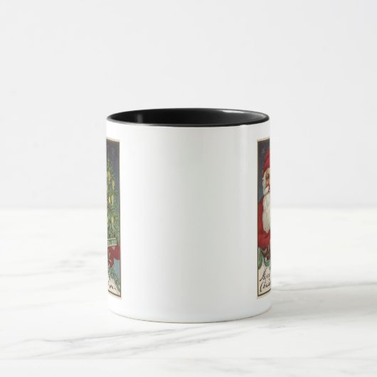 Santa Holding a Candlelit Tree Tasse (Zentrum)