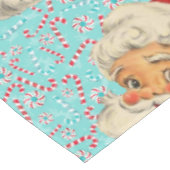Santa mit Pfefferminzen Tischdecke (Schrägansicht)